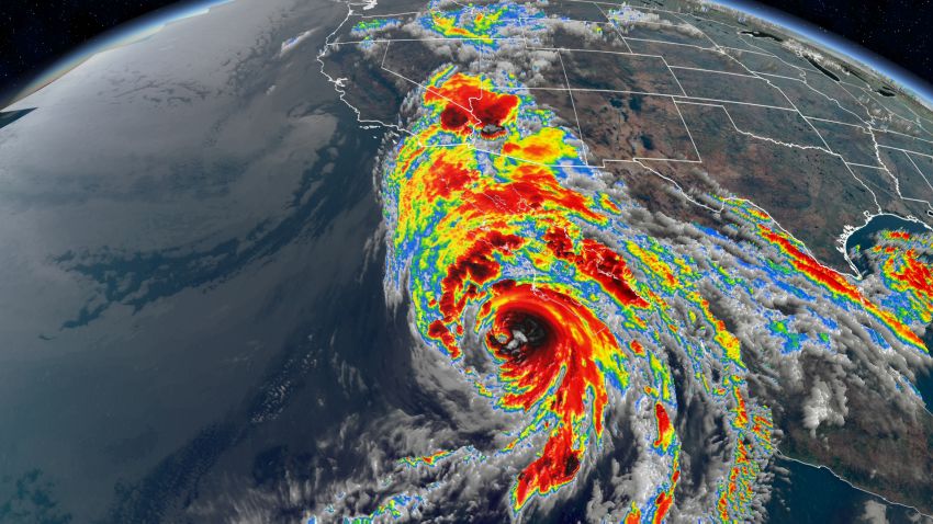 Hurricane Hilary floods Mexico killing one as it barrels towards California, with Palm Springs residents scrambling for SANDBAGS ahead of 10 inches of&nbsp;rain: