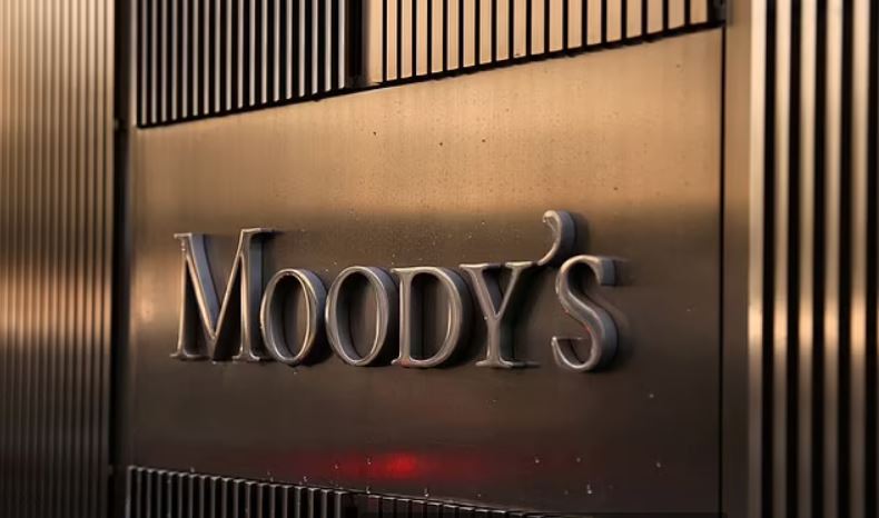 Moody’s cuts credit ratings of ten US banks and warns six more could face a similar fate – but firm insists ‘US banking system is NOT broken’
