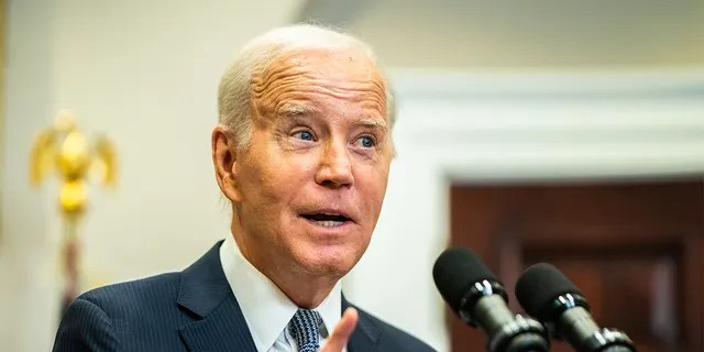 Biden plans to ask Congress for funding to develop new COVID vaccine, may recommend shot for&nbsp;all