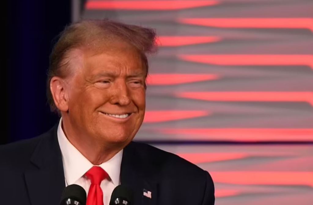 Donald Trump PROMOTES Washington Post column claiming he’ll be Julius Caesar-esque dictator if he’s re-elected in&nbsp;2024