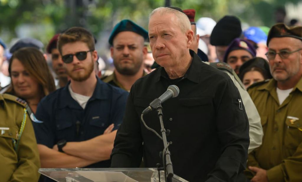 Israel could open second front in Lebanon, defense minister&nbsp;hints