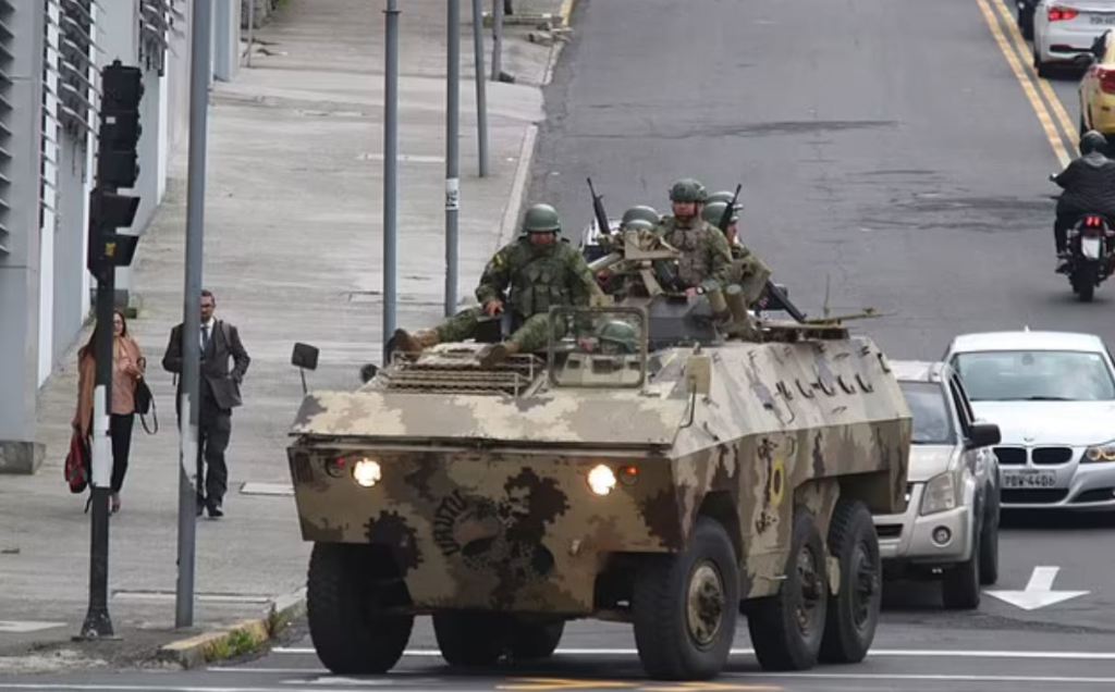 Lawless Ecuador descends into chaos: Thugs threaten to kill hostages and execute ANYONE they find in the streets. President vows to ‘neutralise’ 20 drug gangs in deepening narco ‘civil&nbsp;war’