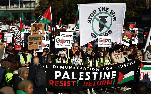 Vast crowds at pro-Palestinian, anti-Israel rally in London; major police&nbsp;presence