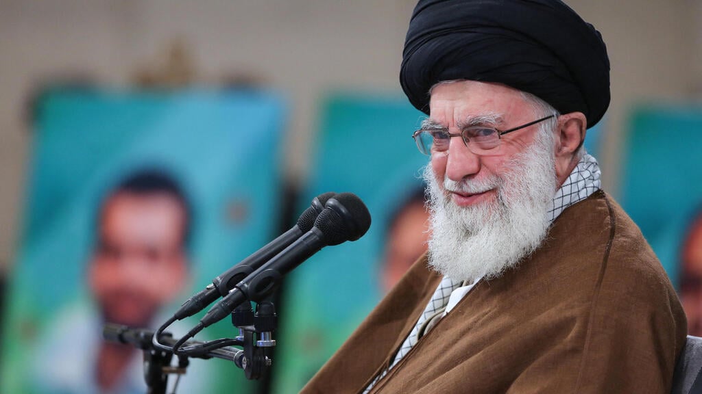 Khamenei urges Muslim states to cut political ties with Israel for ‘limited&nbsp;period’