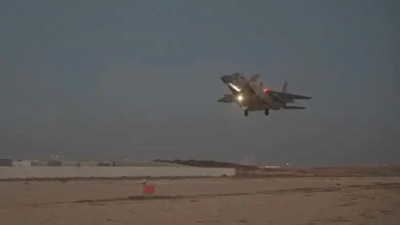 DEVELOPING: IDF strikes Lebanon and Yemen&nbsp;simultaneously