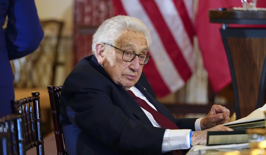 Kissinger’s final warning: Prepare now for ‘superhuman’ people to control&nbsp;Earth