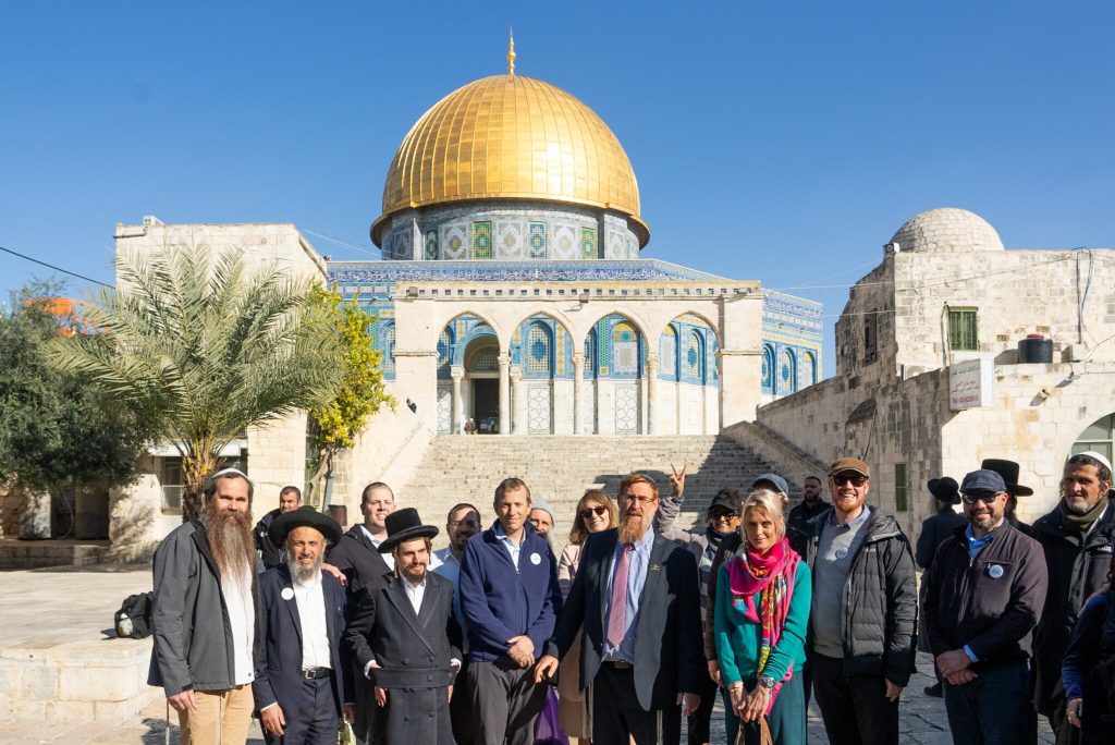 Historic Prayer Service at Temple Mount Heralds Hopes for a New Era of Religious Freedom Under&nbsp;Trump