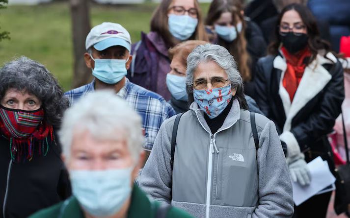 Face mask mandates return in multiple states as doctors warn of ‘quad-demic’ of four viral&nbsp;infections