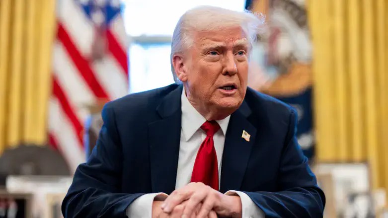 Trump: Iran must ‘blow up’ nukes peacefully—or face&nbsp;force