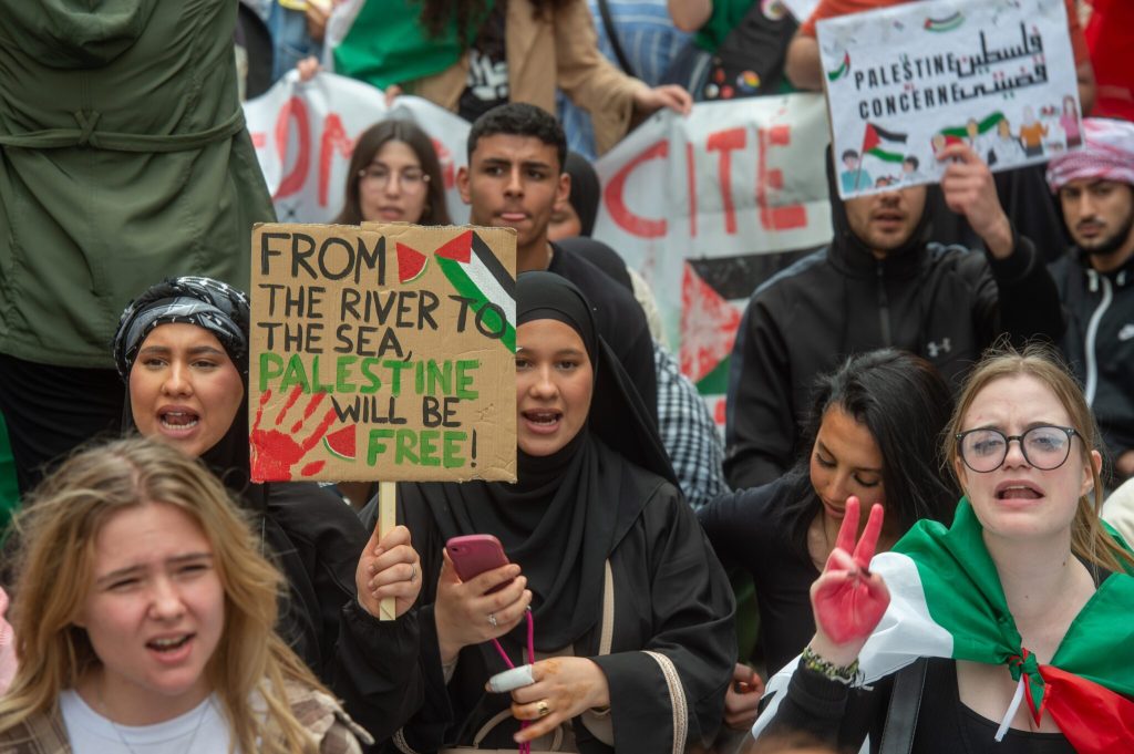 France is dying. Emmanuel Macron is the one pulling the&nbsp;plug.