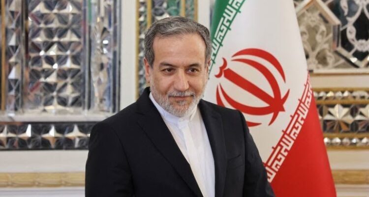 Iranian Foreign Minister announces that Iran is Ready for&nbsp;War