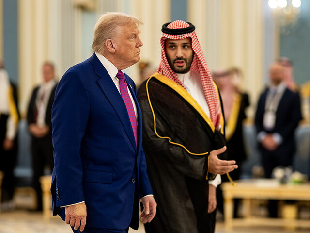 Reports: Saudi Crown Prince Urges Trump to Avoid Wider Middle Eastern&nbsp;War